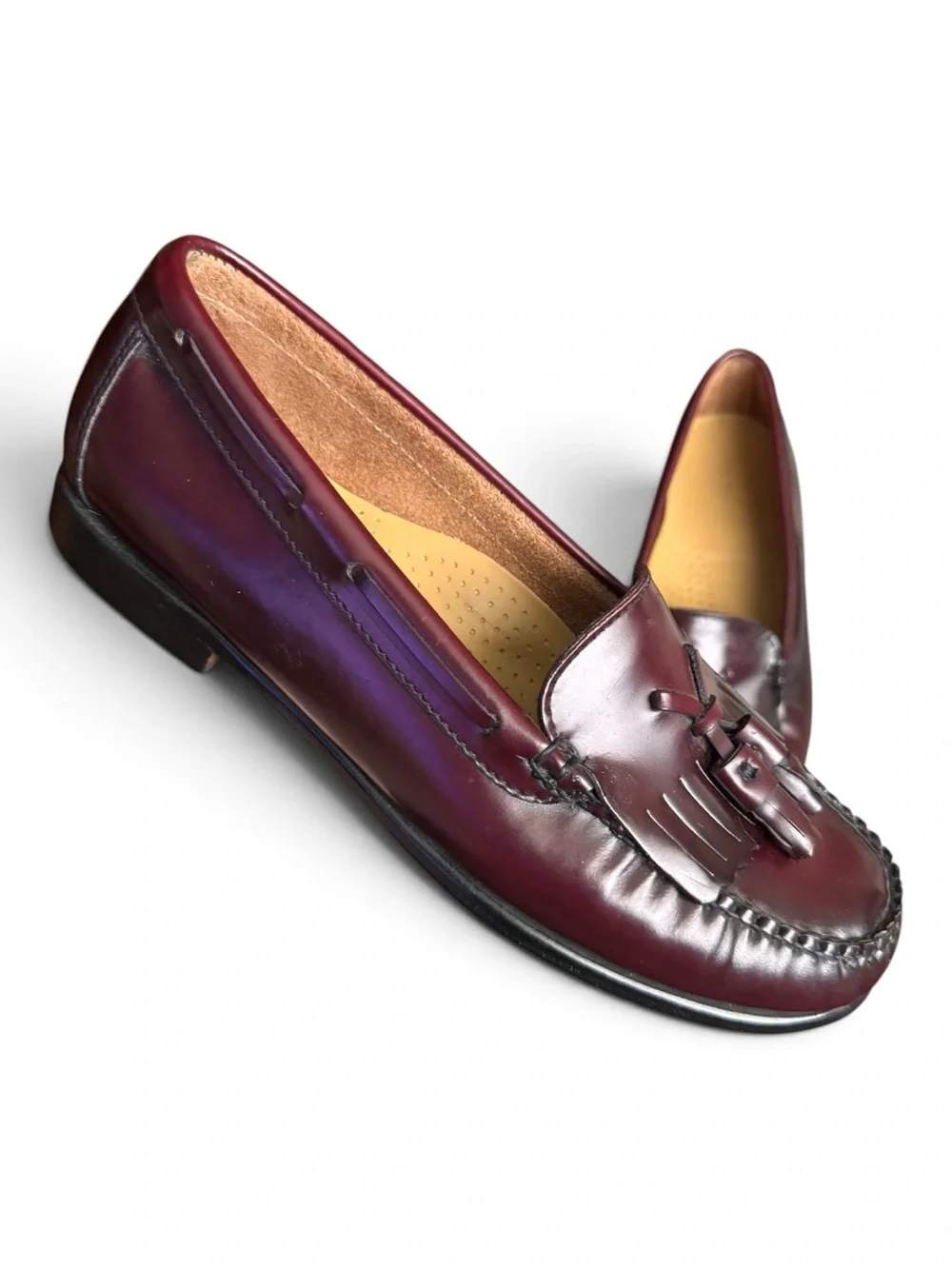 G.H. Bass & Co. details brand